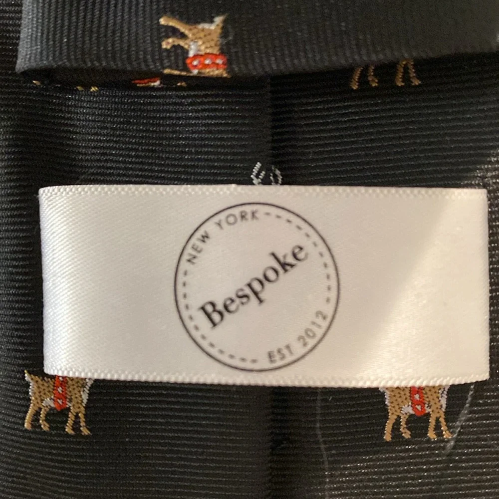 Bespoke Men’s Tie.  Black w/Reindeer‎ Pattern.  NWT - Picture 5 of 5